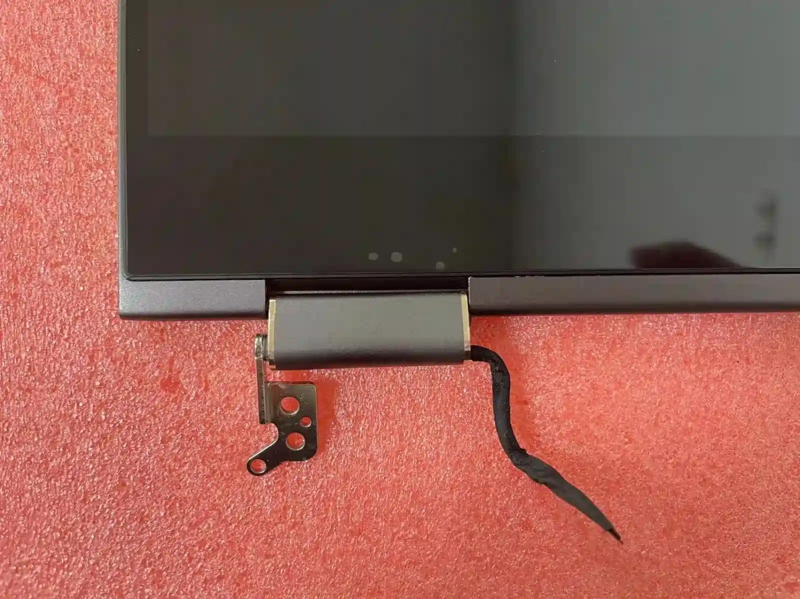 HP Spectre x360 13-ac Full Assembly Touchscreen Display – 13.3” Full HD (1920×1080) IPS LCD – 801495-001 – OEM Compatible - Image 2